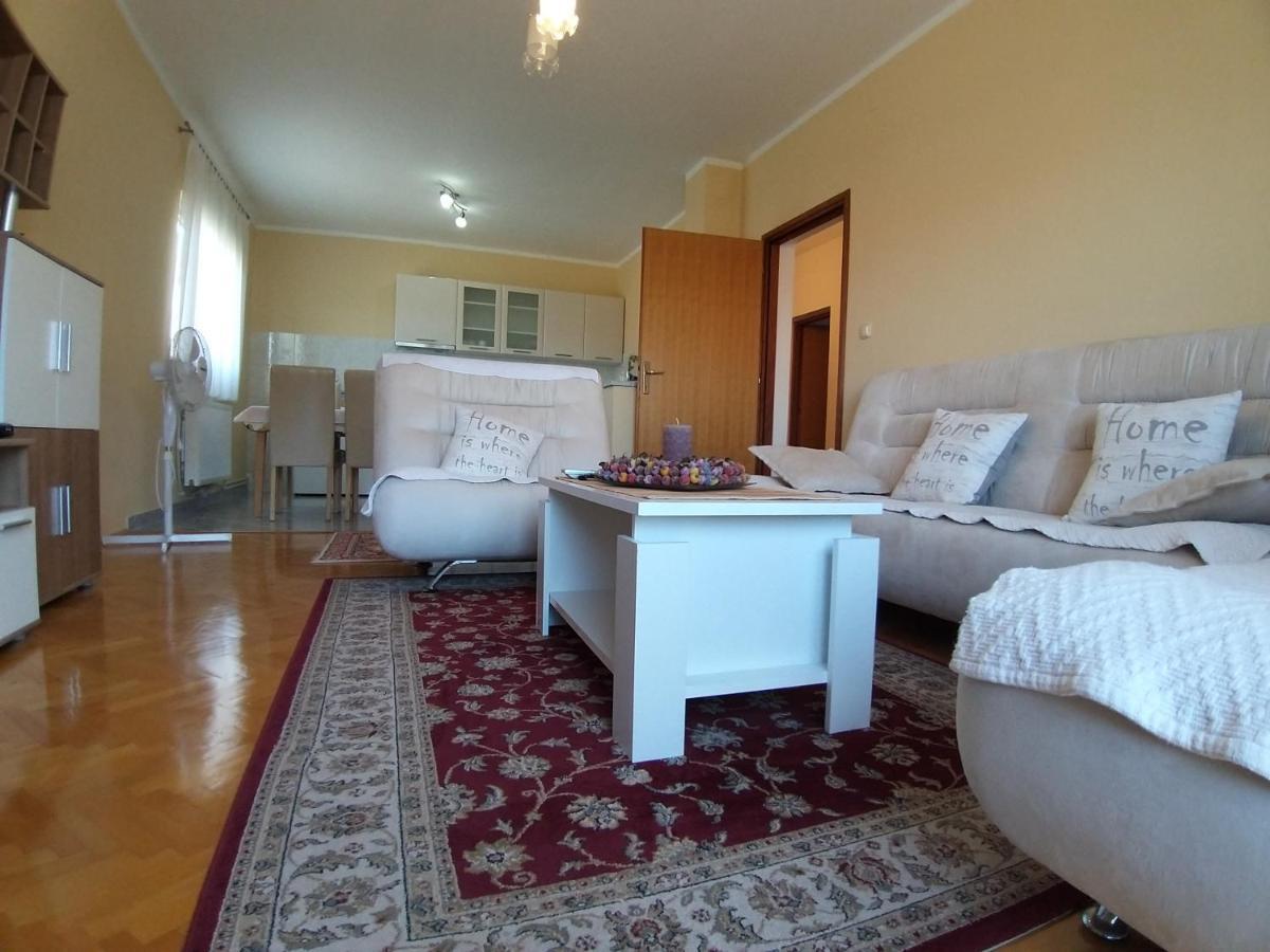 זאדאר Sunny Apartment Jukic With Sea View מראה חיצוני תמונה